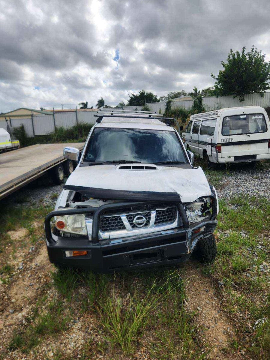 2015 NISSAN NAVARA DUAL CAB